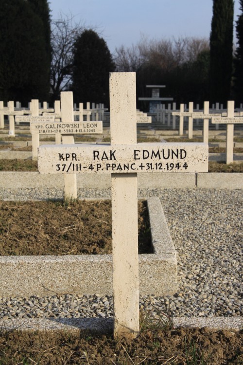 Edmund Rak