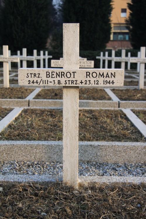 Roman Benrot